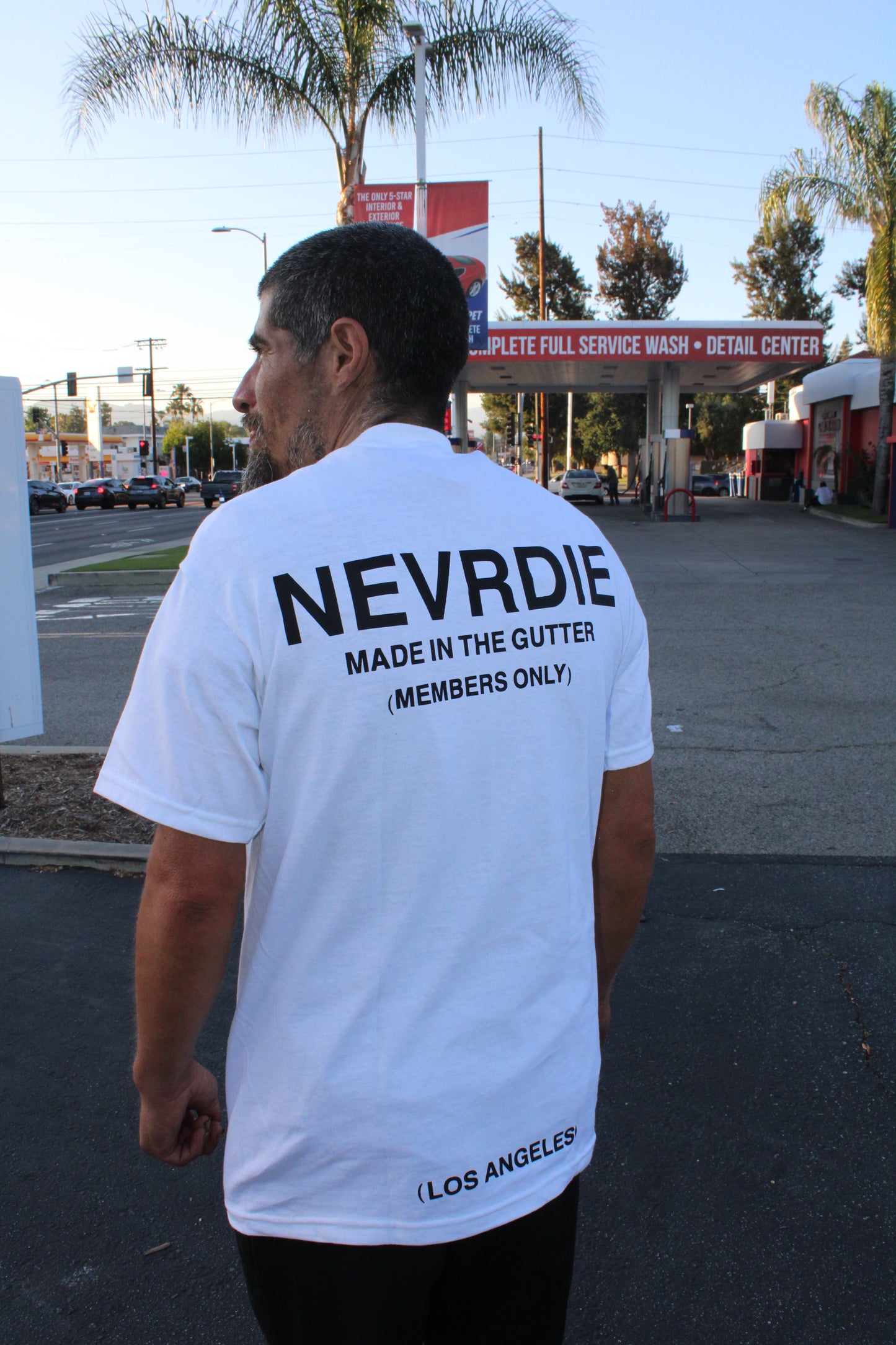 MEMBERS ONLY WHITE TEE